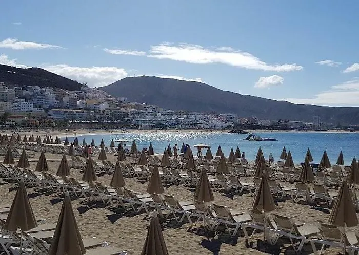 아파트 Jardines Canarios *